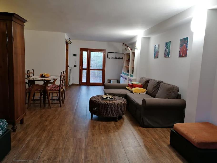 Open Space Naviglio Милано Екстериор снимка