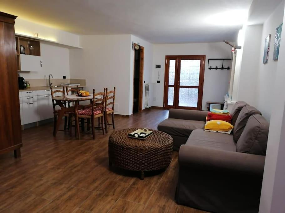 Open Space Naviglio Милано Екстериор снимка