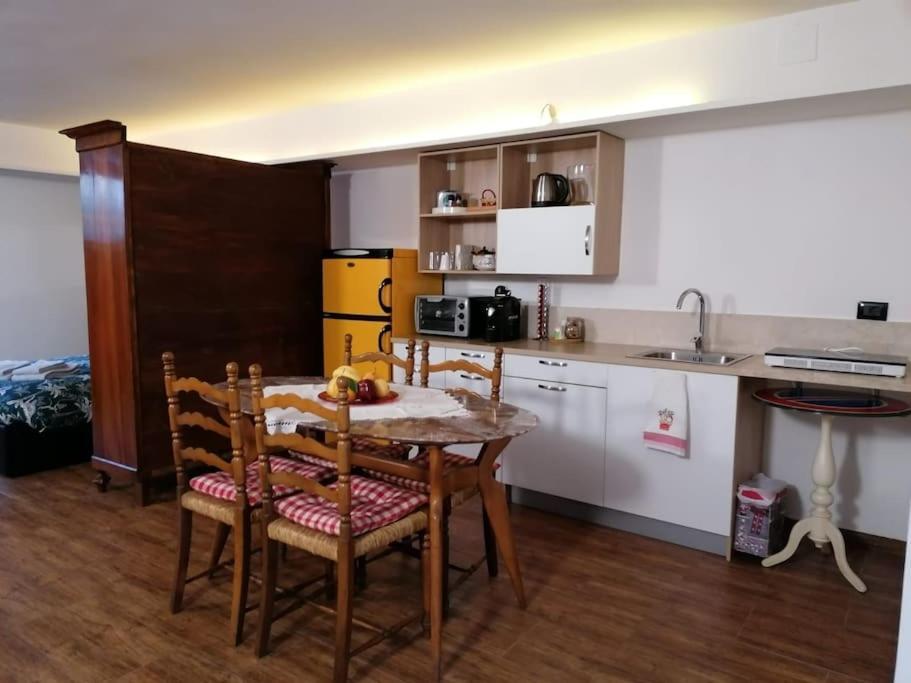 Open Space Naviglio Милано Екстериор снимка